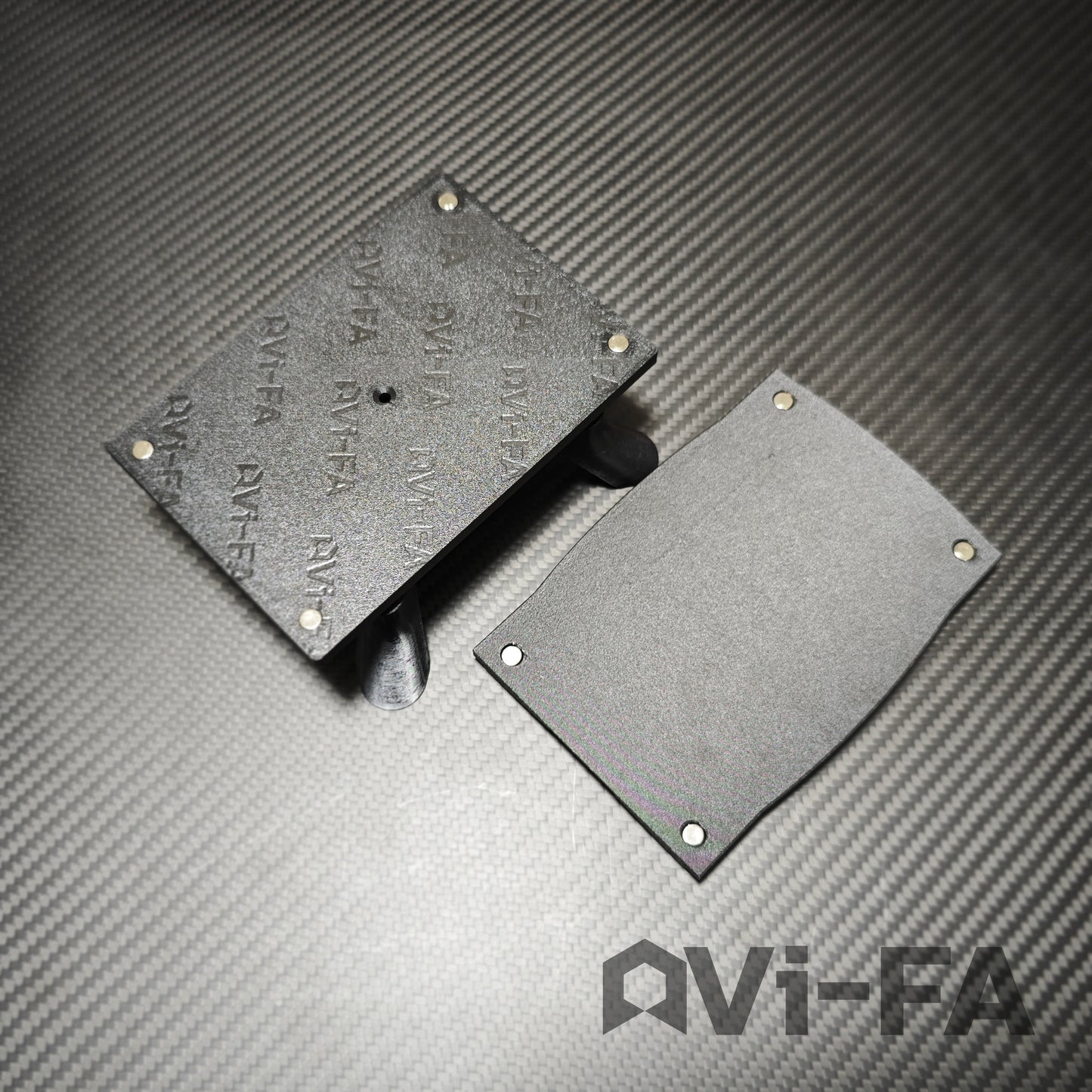 Rotating maintenance stand